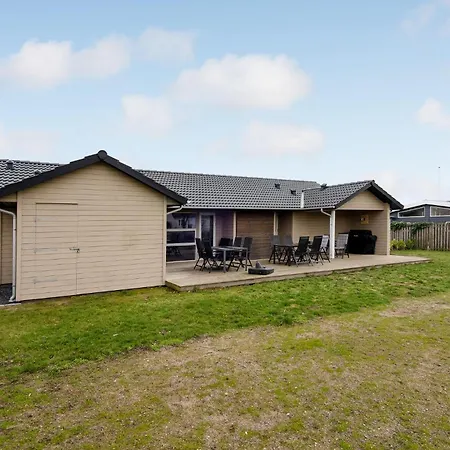 Holiday home Amazing In With Wifi *