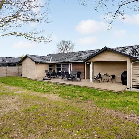 Holiday home Amazing In With Wifi *